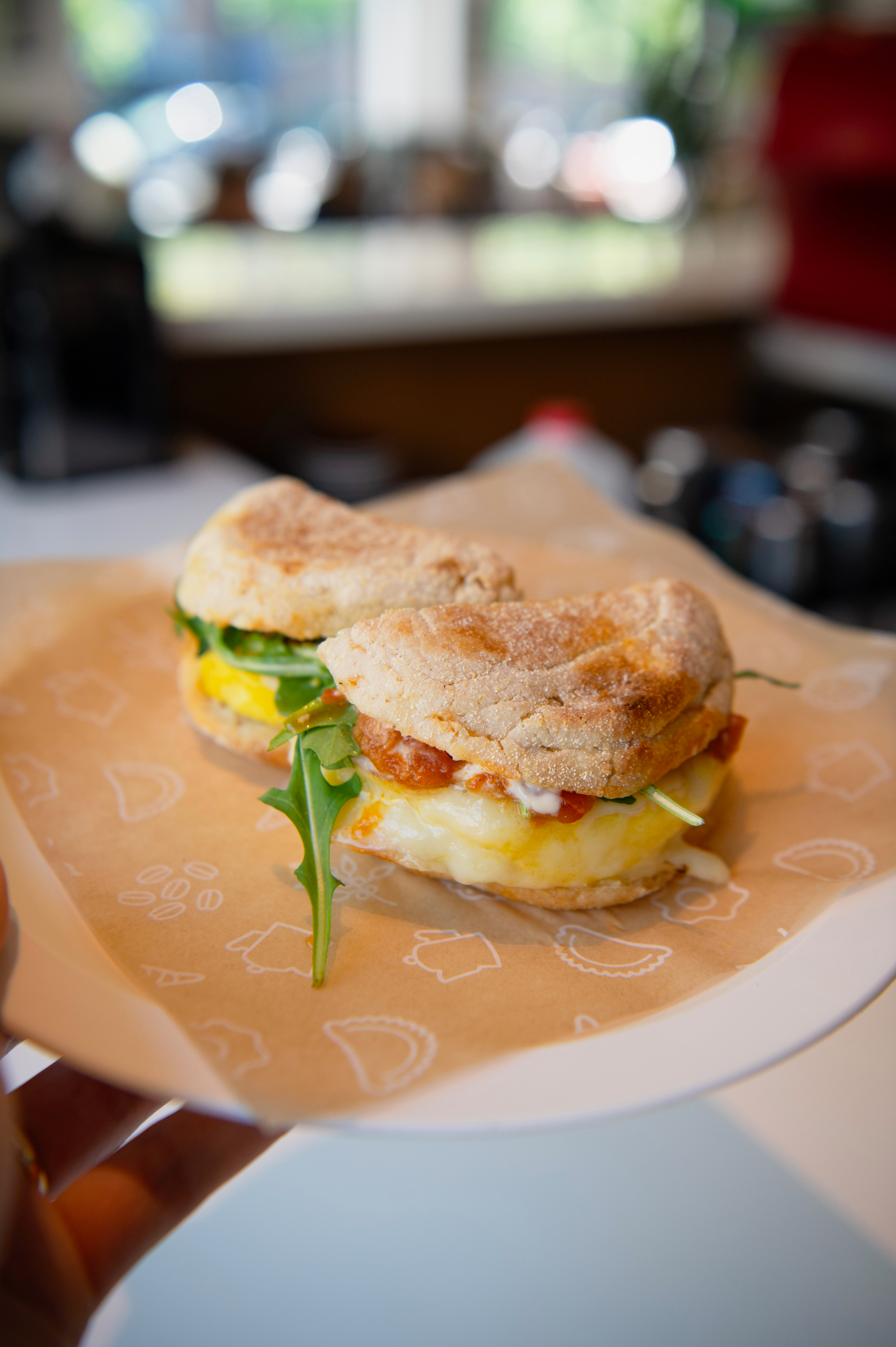 photo of breakfast sandwich