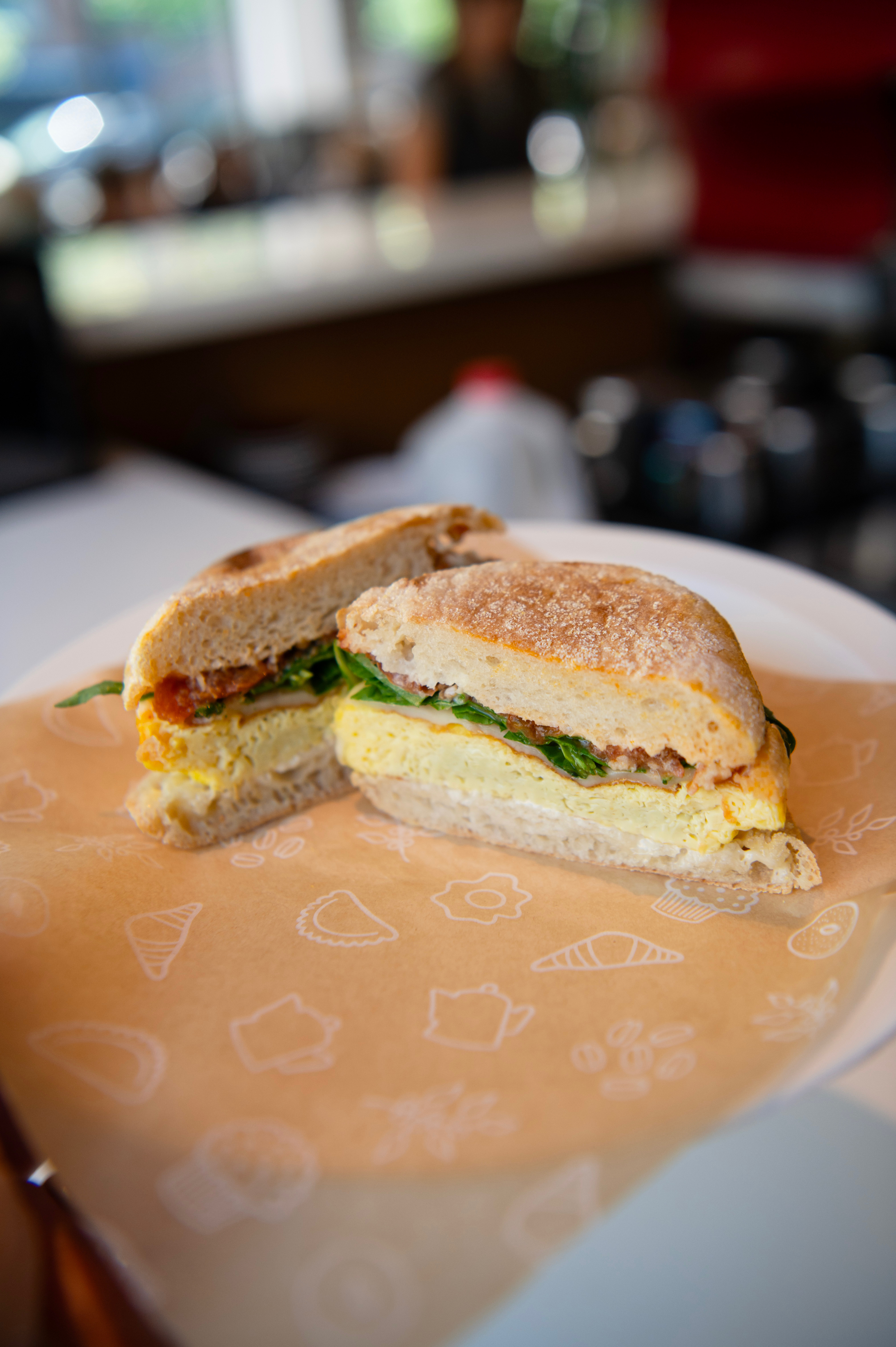 photo of breakfast sandwhich